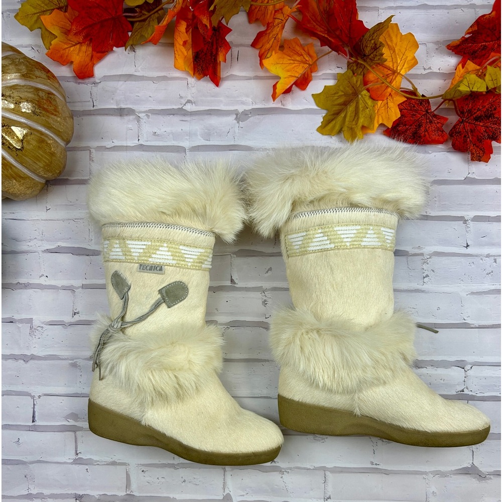 Tecnica fur Boots NWOT SZ 6.5